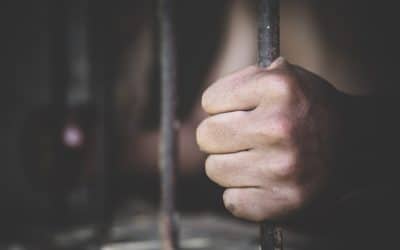 How to Get Someone Out of Jail With No Money