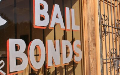 Late-Night Arrests on the Gulf Coast: How Weekend Bail Bonds Keep You Out of Jail Until Court